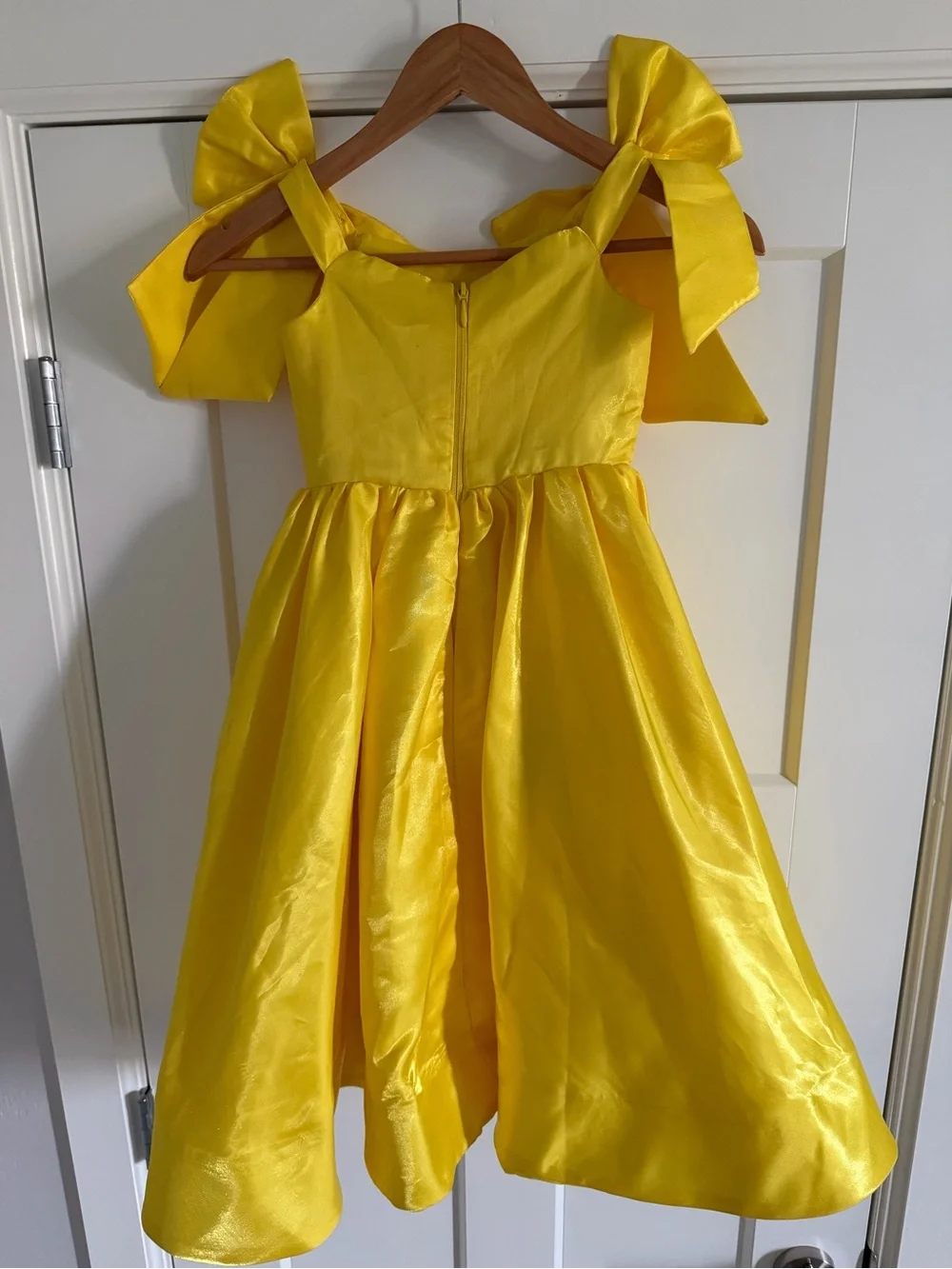 Yellow Bow-Shoulder Girls' Party Dress